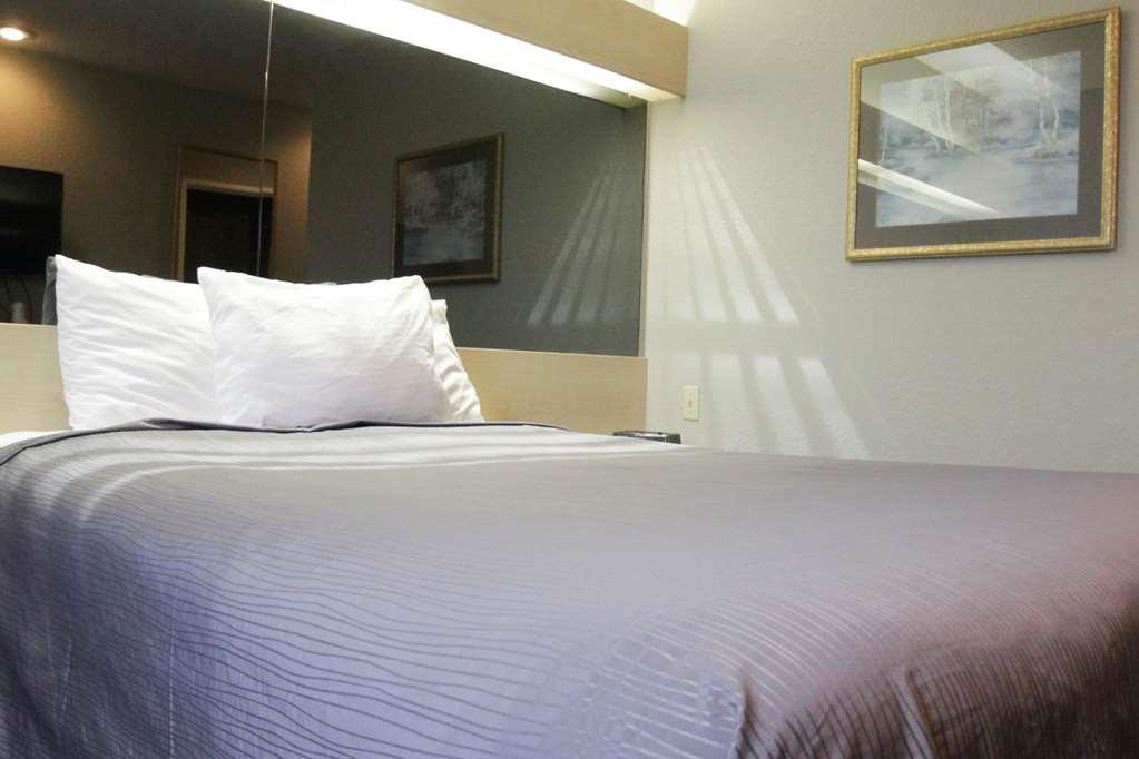 America'S Best Value Inn And Suites - Jackson Quarto foto